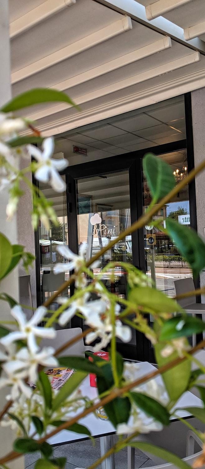 Property building, Day, Property logo or sign, Summer, Lobby or reception, Other, Decorative detail, On site