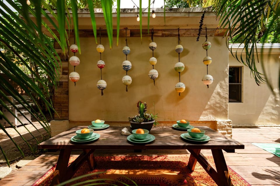 Patio, Day, Dining area, Garden view