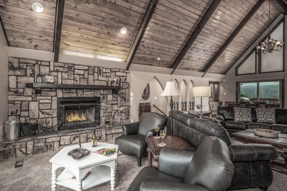 Living room, Seating area, fireplace, furniture