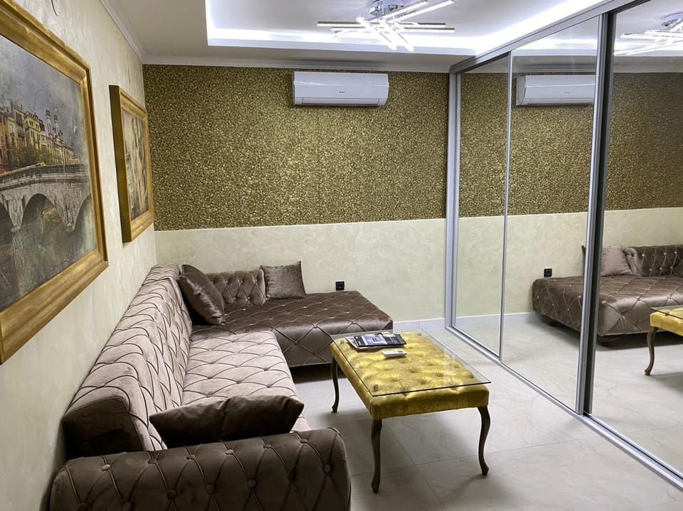 Lux Vila Aleksandar Villa in Novi Sad