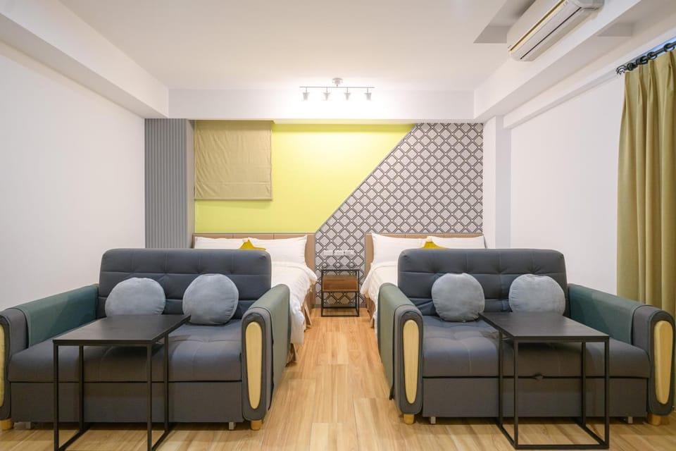 Photo of the whole room