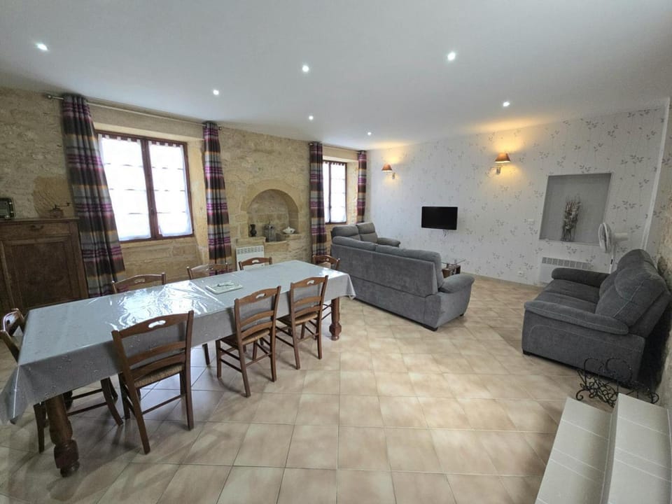 Maison idéale pour familles près de Domme - FR-1-616-23 House in Occitanie