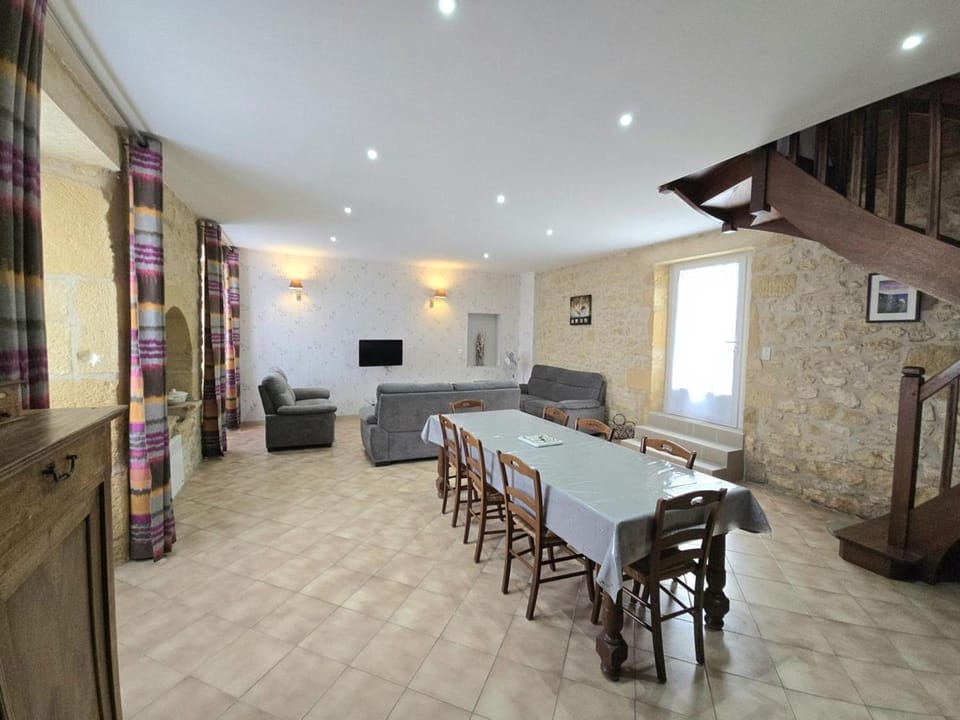 Maison idéale pour familles près de Domme - FR-1-616-23 House in Occitanie