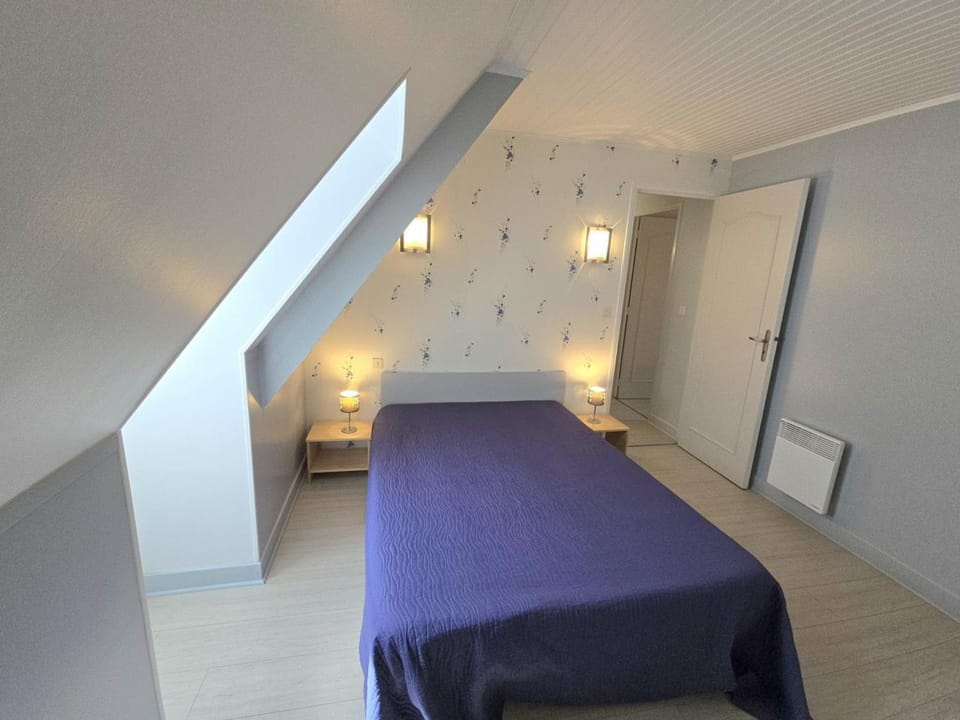 Maison mitoyenne 2 ch. proche Domme, Wifi, parking - FR-1-616-62 House in Occitanie