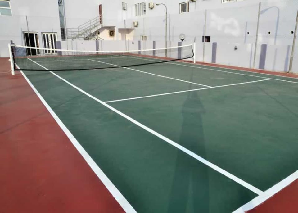 Tennis court