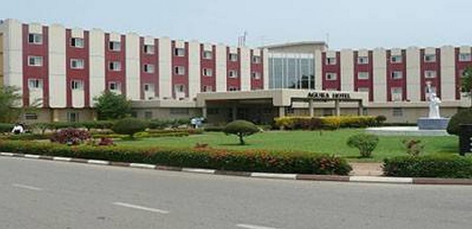 Agura Hotel - Guest Room Bed and Breakfast in Abuja