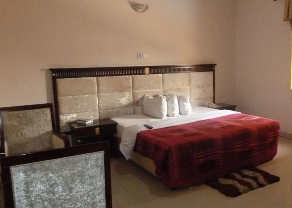 Bellwood Hotel - Guest Room Bed and Breakfast in Nigeria