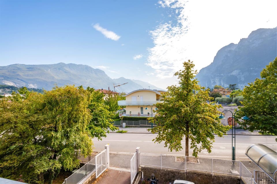 Property building, Neighbourhood, Natural landscape, Mountain view