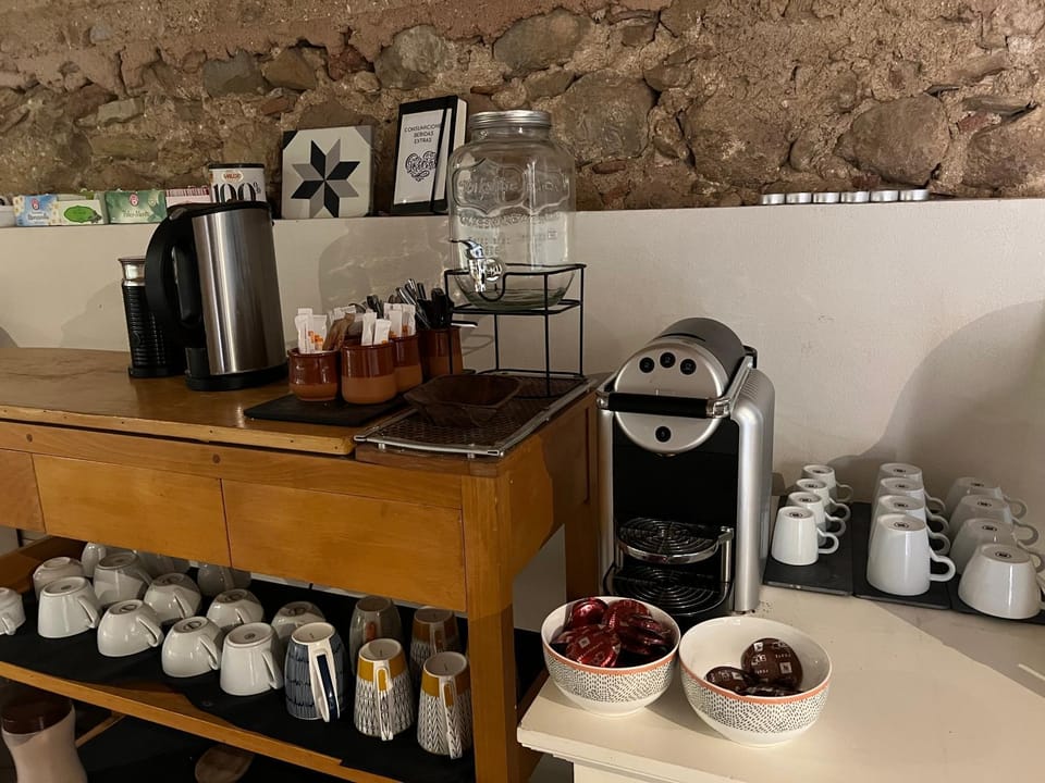 Coffee/tea facilities