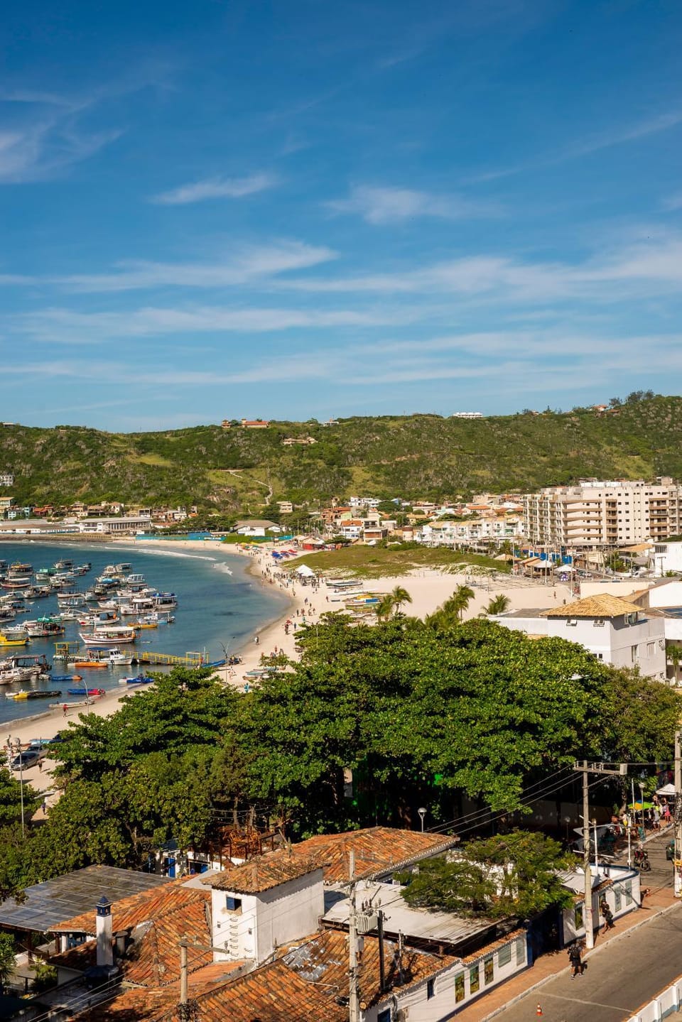 Nearby landmark, Natural landscape, Bird's eye view, Beach, City view, Lake view, Mountain view, Sea view