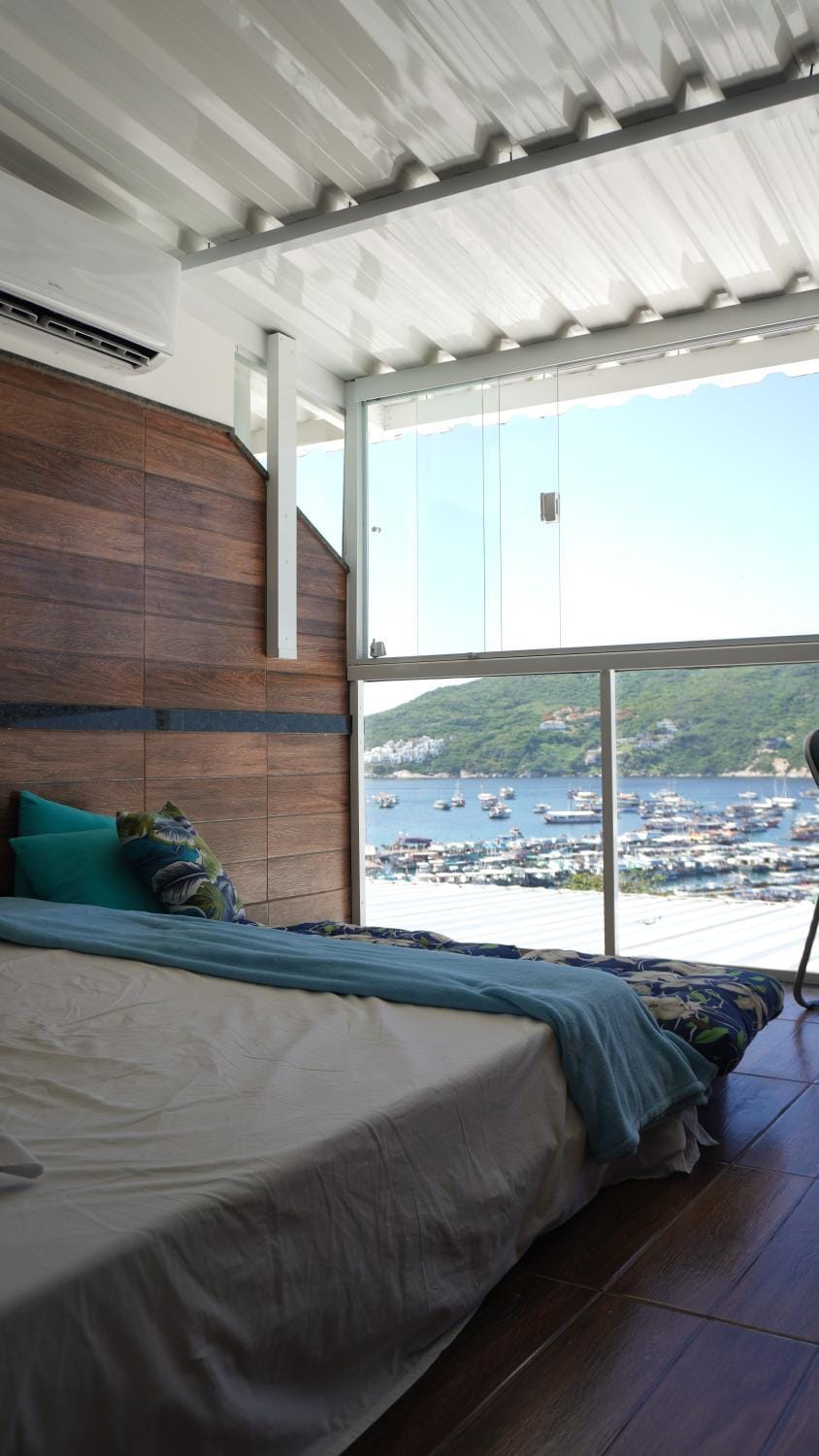 Bed, Day, Natural landscape, Solarium, Balcony/Terrace, Photo of the whole room, Bedroom, Sea view, Sunrise, Sunset, air conditioner
