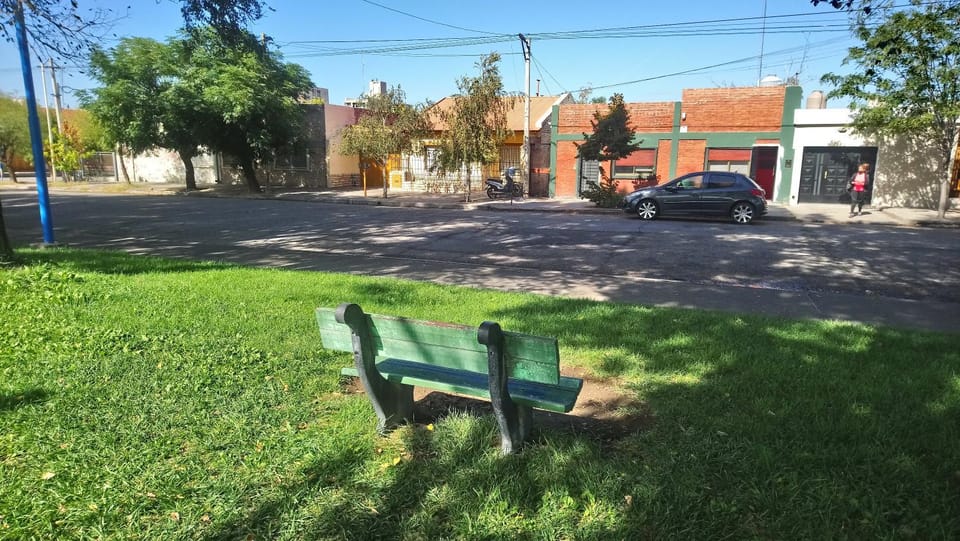 Facade/entrance, View (from property/room), Street view
