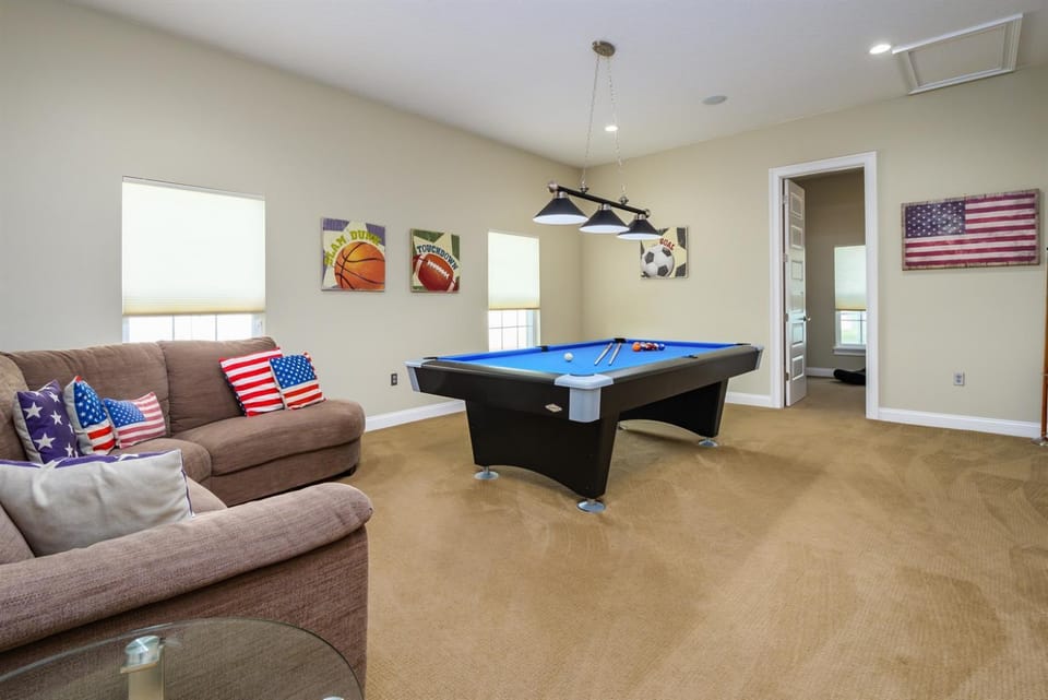 Luxury Mansion Pool Hot Tub Theater Outdoor Kitchen BBQ GM RM 2 Miles Disney House in Four Corners
