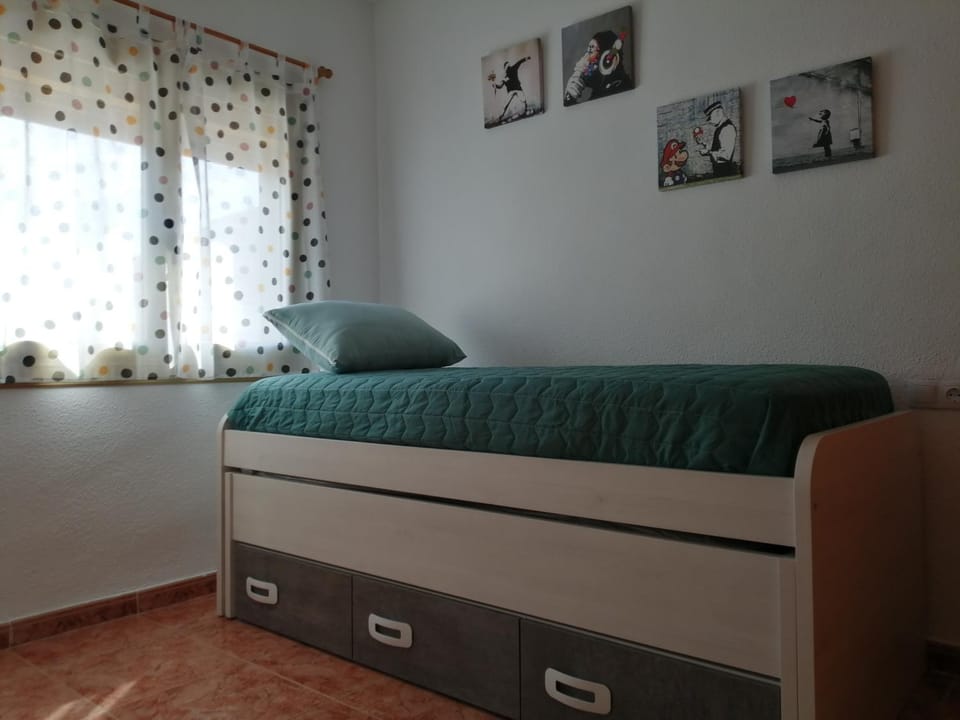 Bed, Bedroom