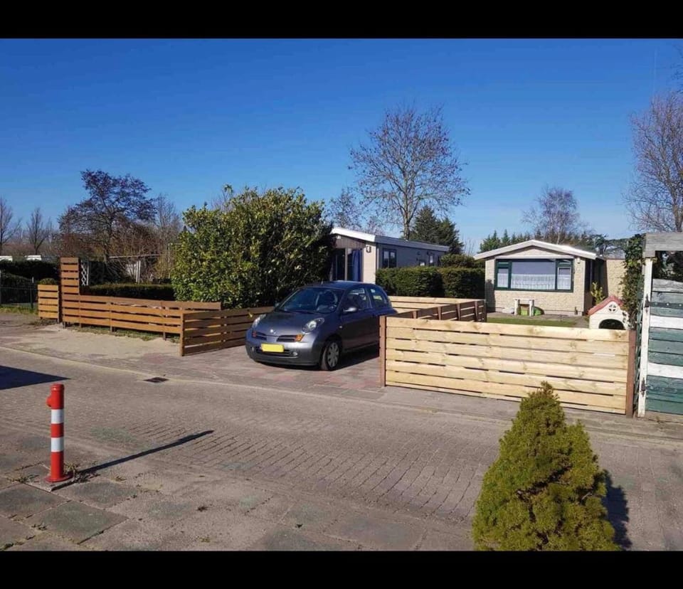 Property building, Parking
