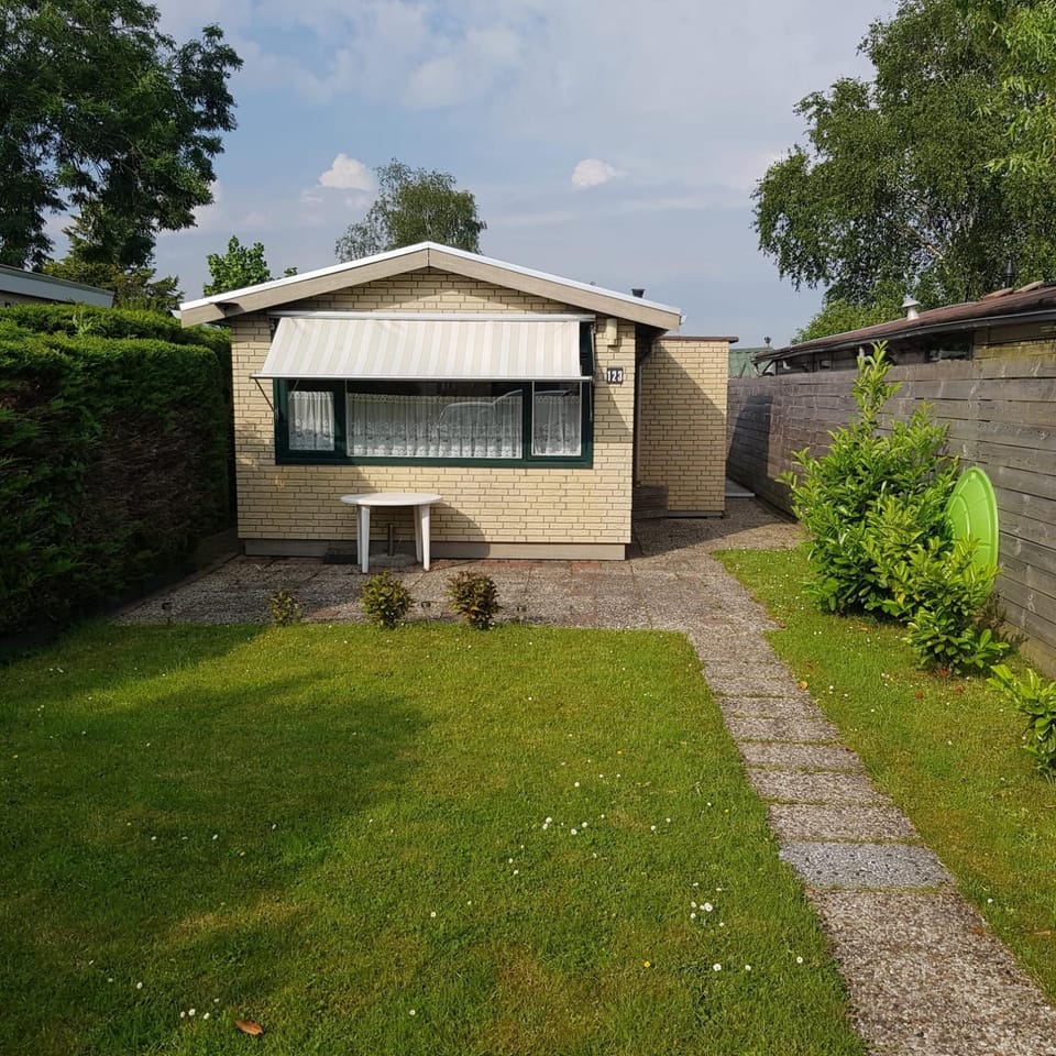 Property building, Garden, Garden view