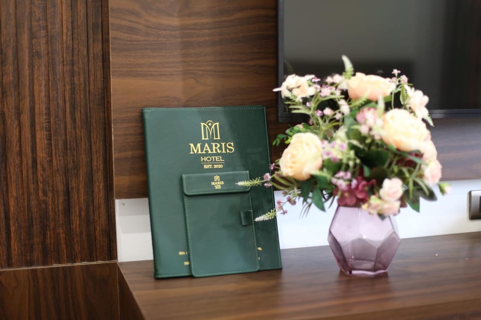 Maris Hotel & Coffee Ha Long Hotel in Laos