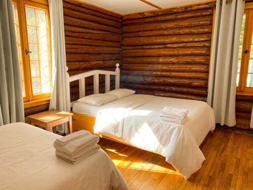 Chalet Alpine Inn in Quebec