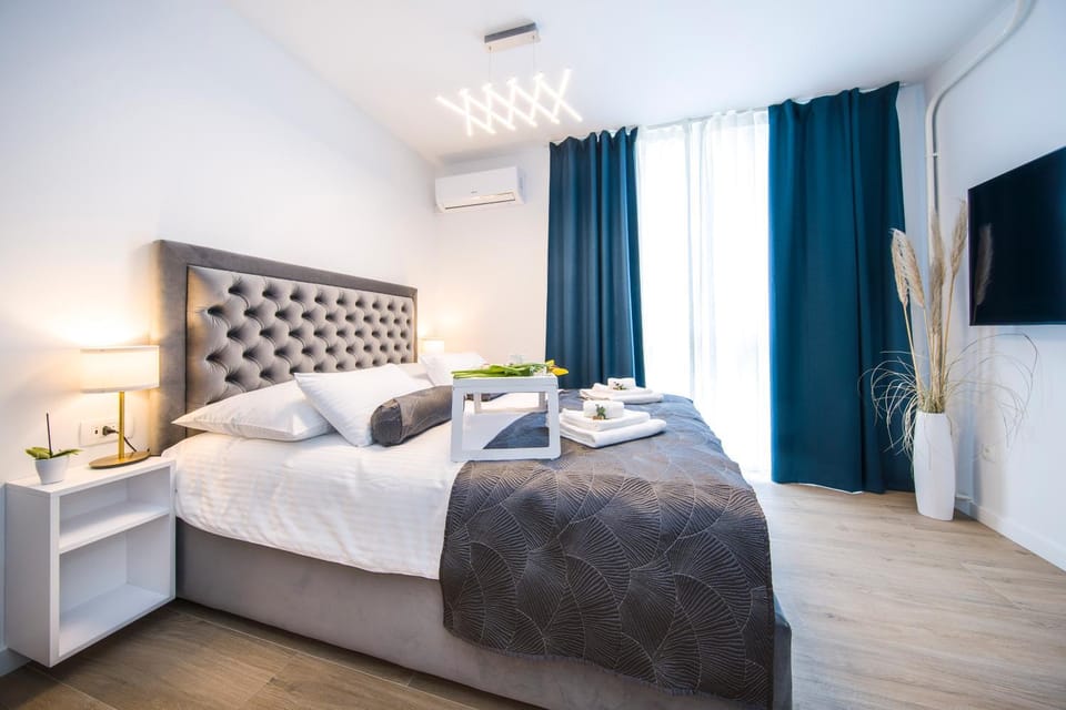 Bed, TV and multimedia
