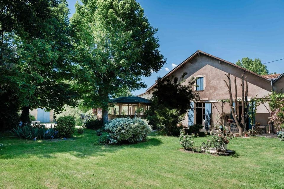 Property building, Garden, Garden