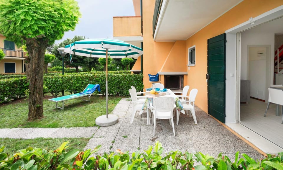 Garden, Balcony/Terrace