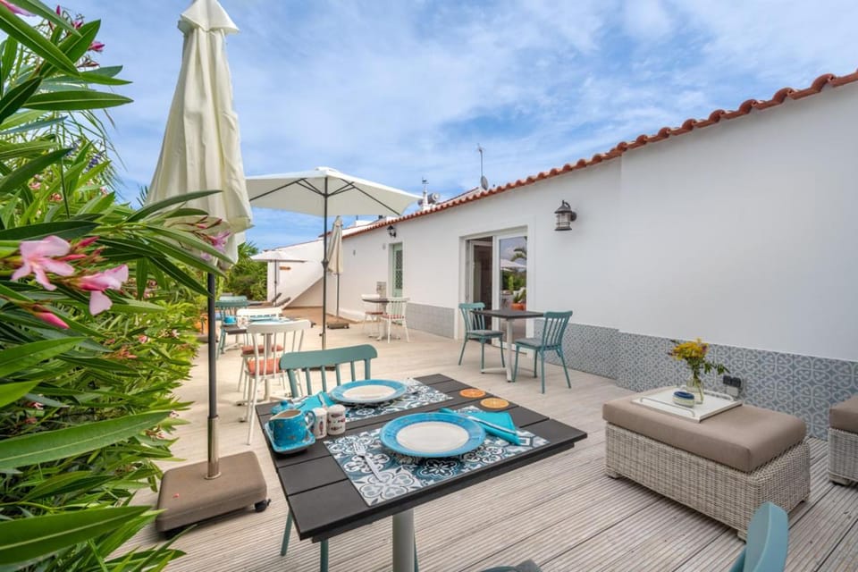 Property building, Patio, Day, Internal: Not applicable to any particular room