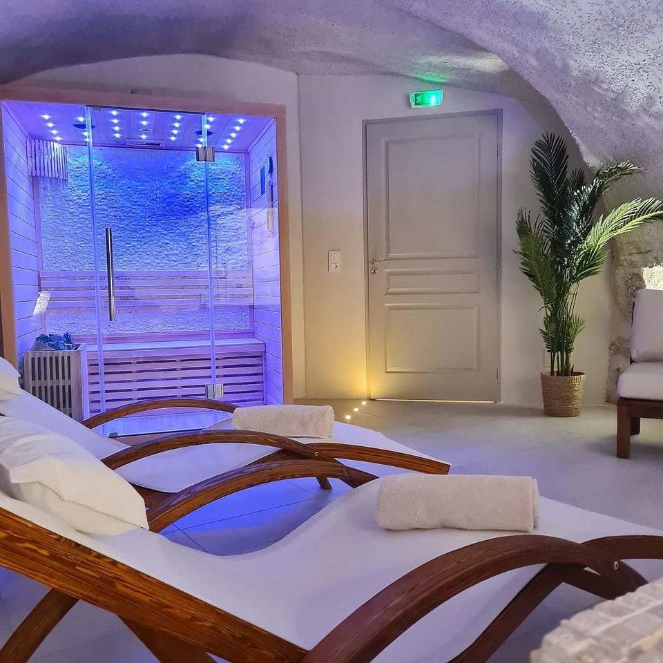 La Dolce Vita Spa privatif Bed and Breakfast in Dole