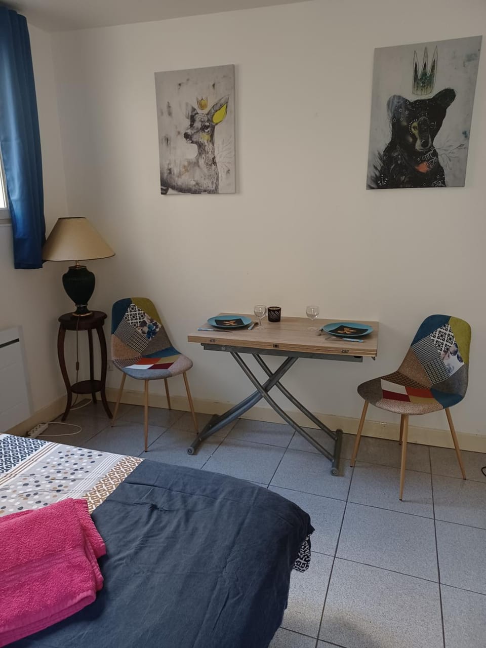 Le Senlipin, studio centre ville, coeur de Senlis, proche parc Asterix Apartment in Île-de-France