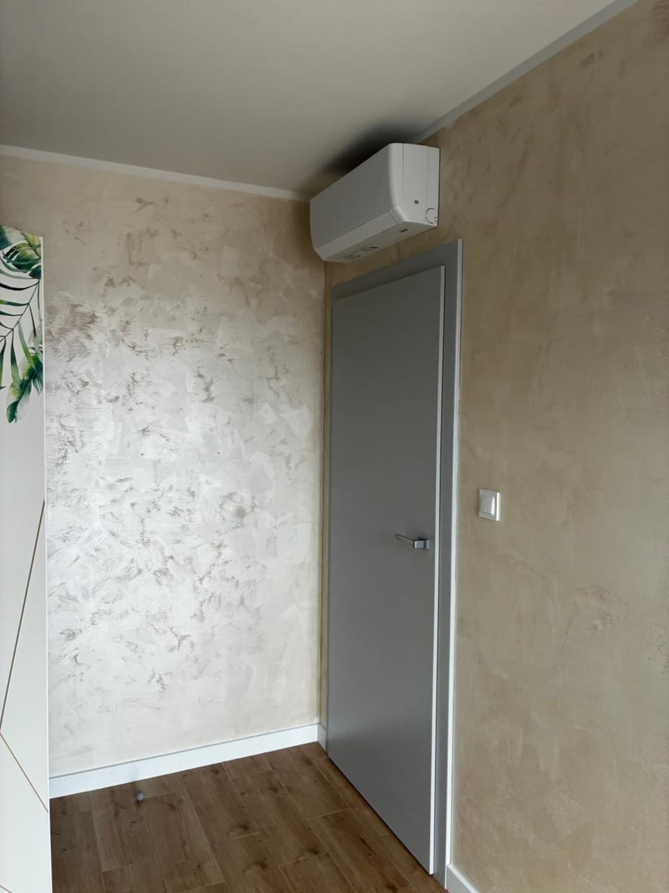 Bedroom, air conditioner