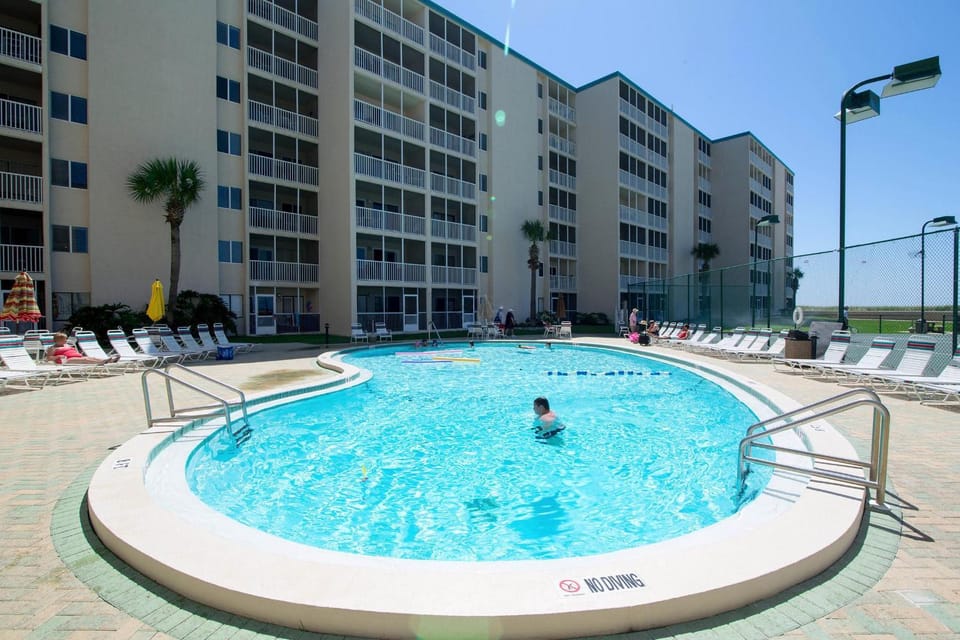 Holiday Surf and Racquet Club 319 House in Destin