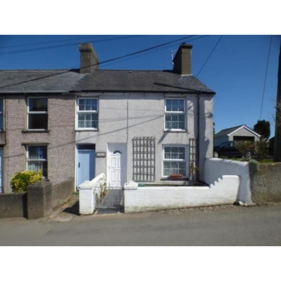 Property building, Facade/entrance, Street view, Quiet street view