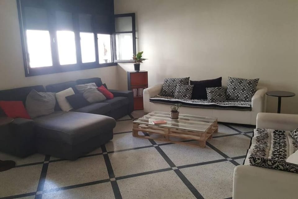 Chambre mignonne avec petite terrasse Apartment in Casablanca