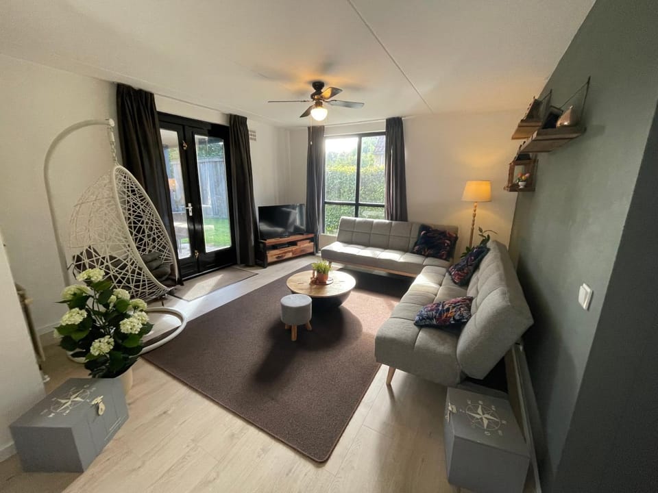 Gezellige vakantiewoning met sauna in Ewijk bij Nijmegen - recreational only no workers House in Gelderland, Netherlands