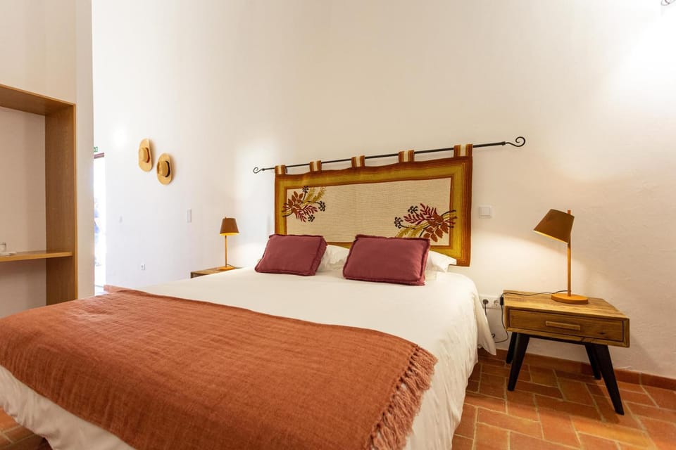 Cerro da Campaniça Farm Stay in Setubal District