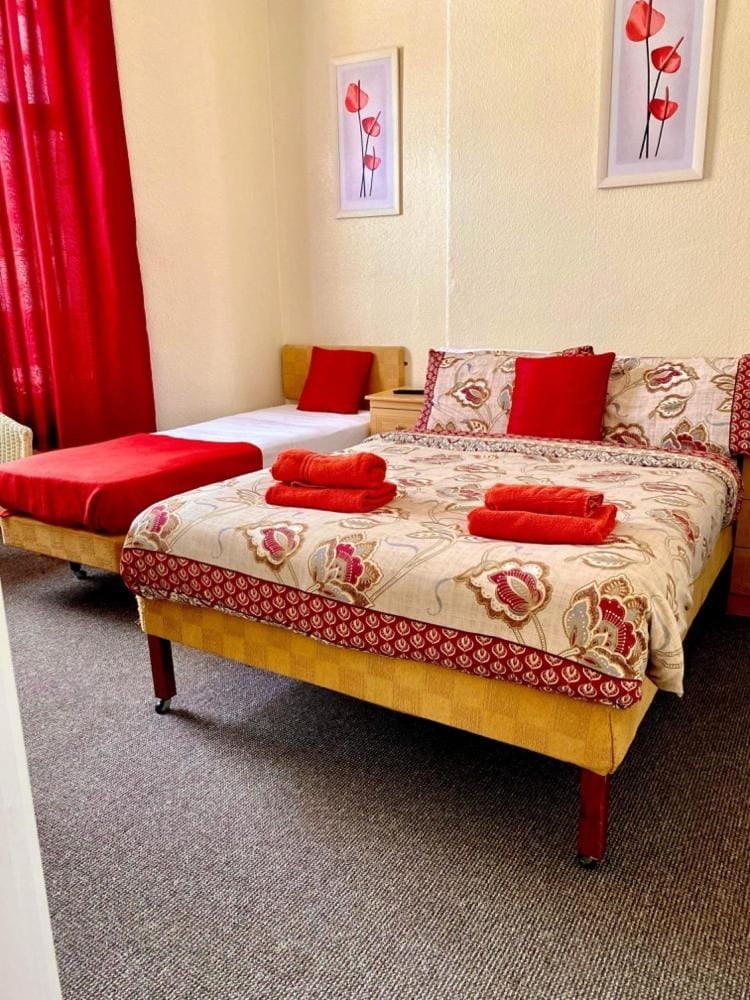 Walkden House Bed and Breakfast in Blackpool