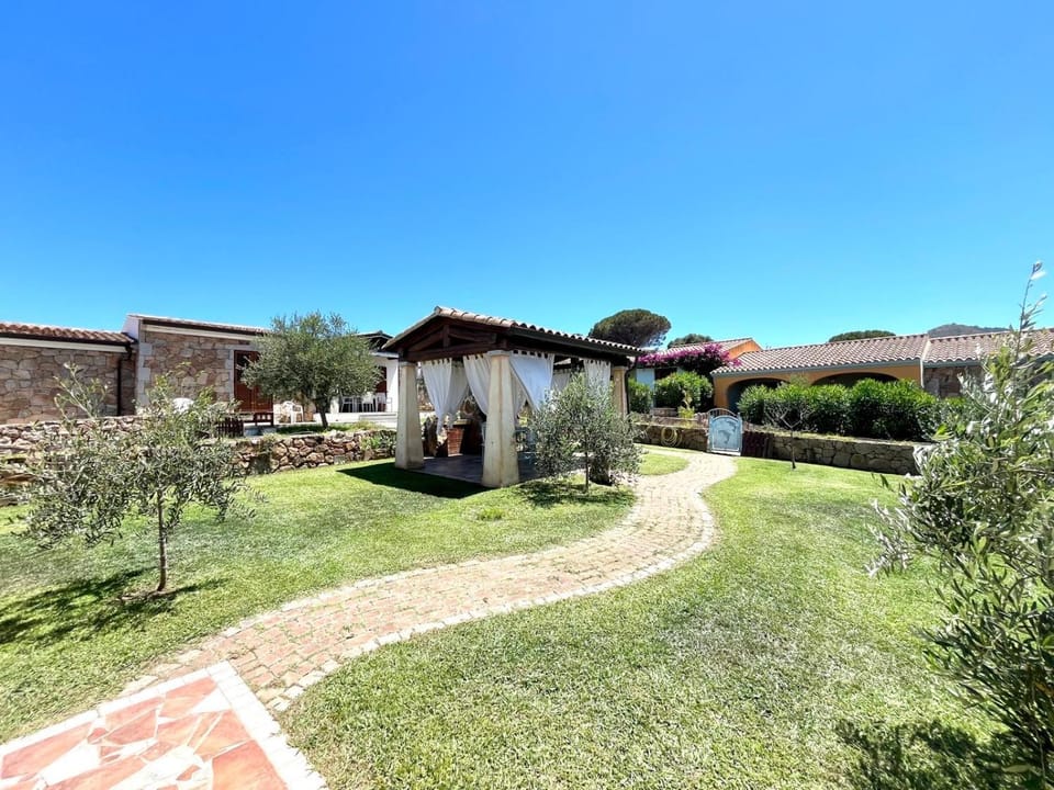 Appartamento "Villa Delfino" House in Sardinia