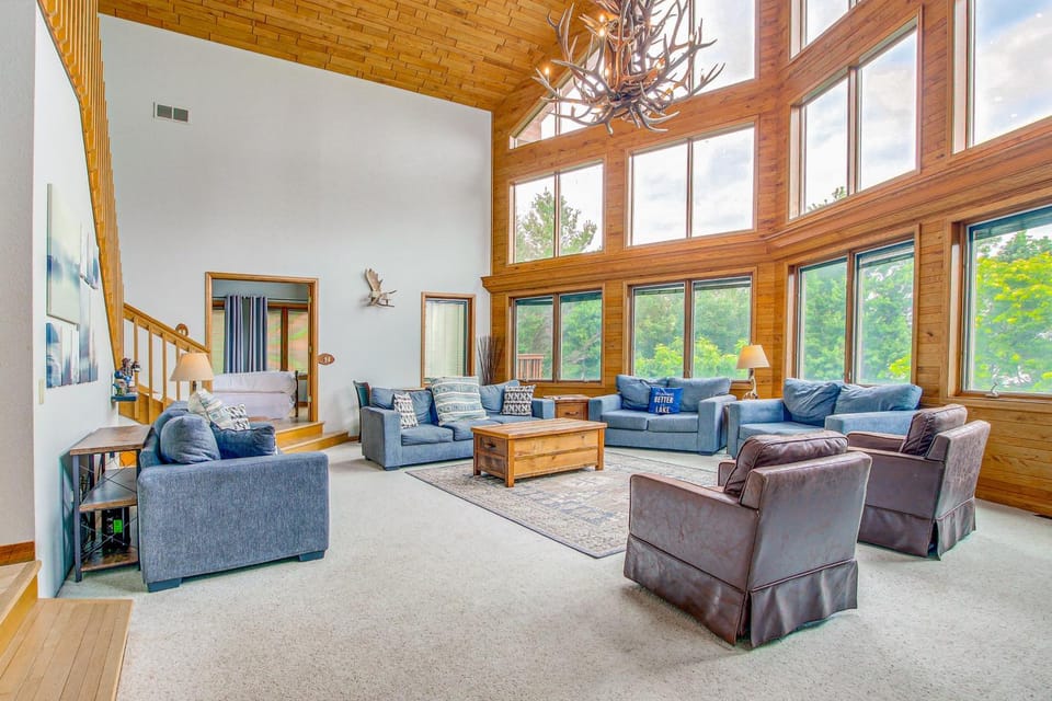 Waterfront Central Wisconsin Cabin w/ Indoor Pool! Cabin in Wisconsin