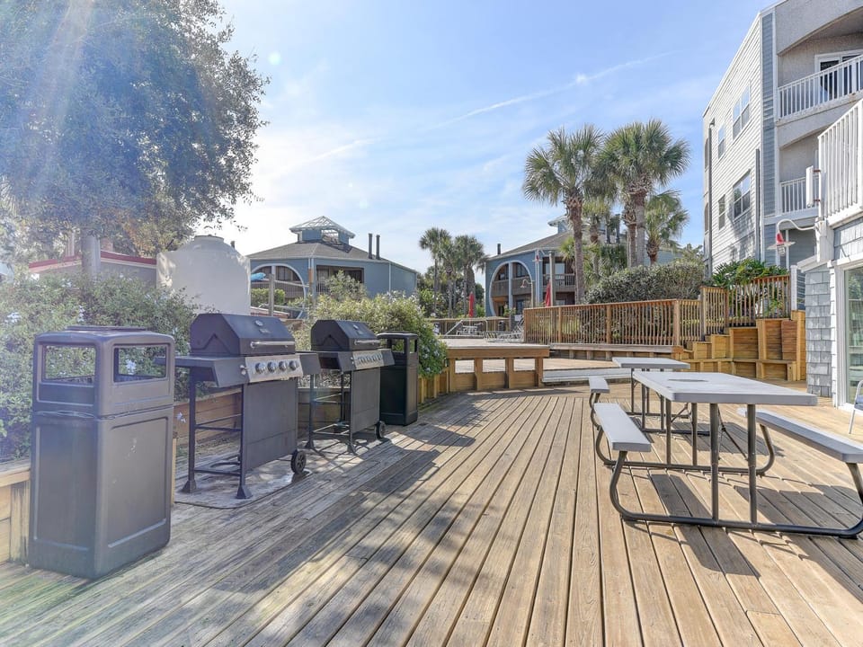 Patio, BBQ facilities, Seating area