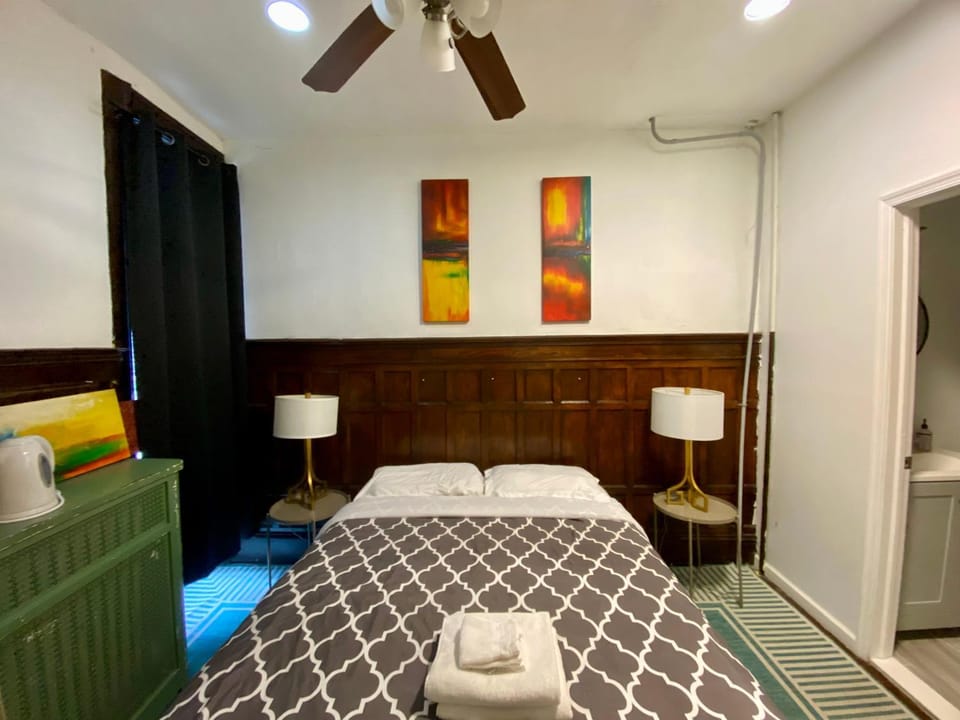 Bed, Bedroom