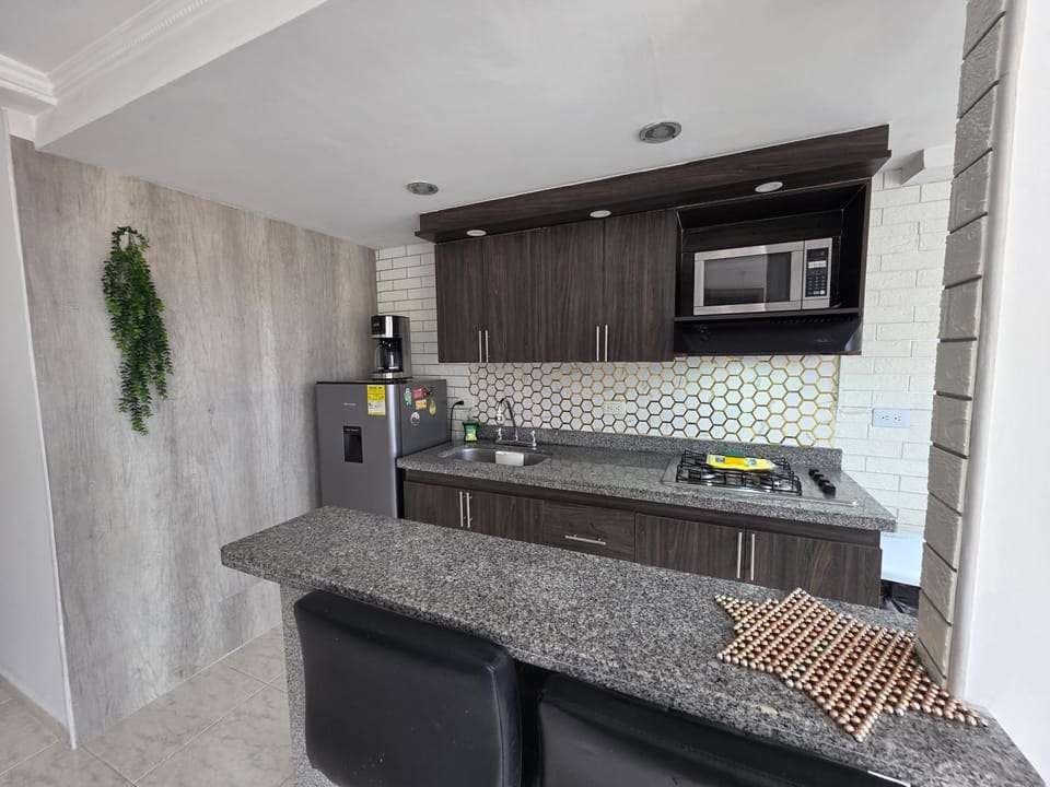 Apartamento vistas lindas cerca centro Apartment in Medellin
