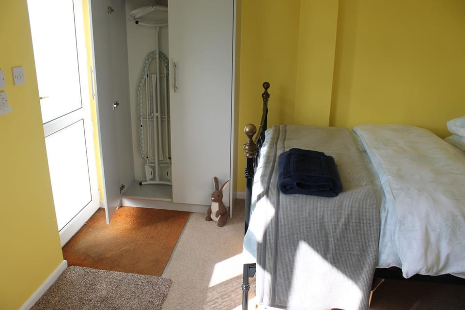 The Garden Room Westcott Apartment in Aylesbury Vale