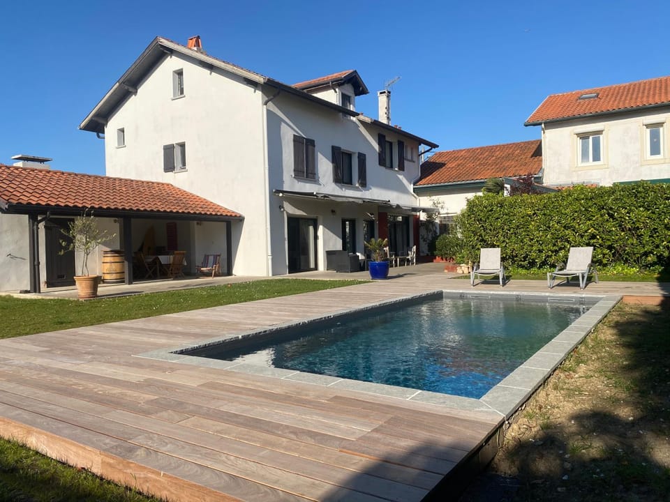 Property building, Pool view, Swimming pool