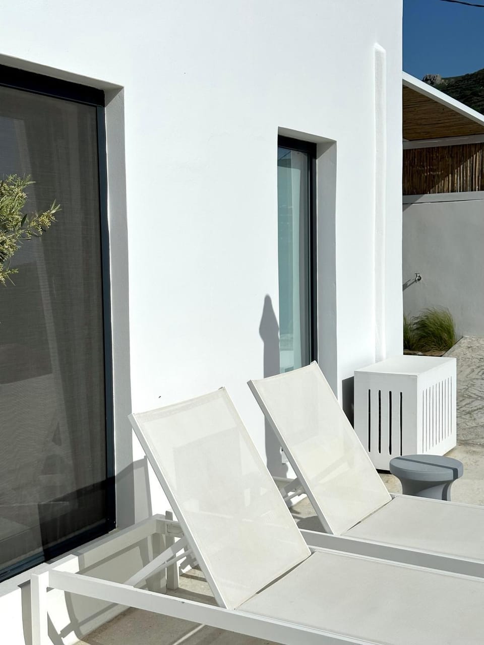 Balcony/Terrace, sunbed