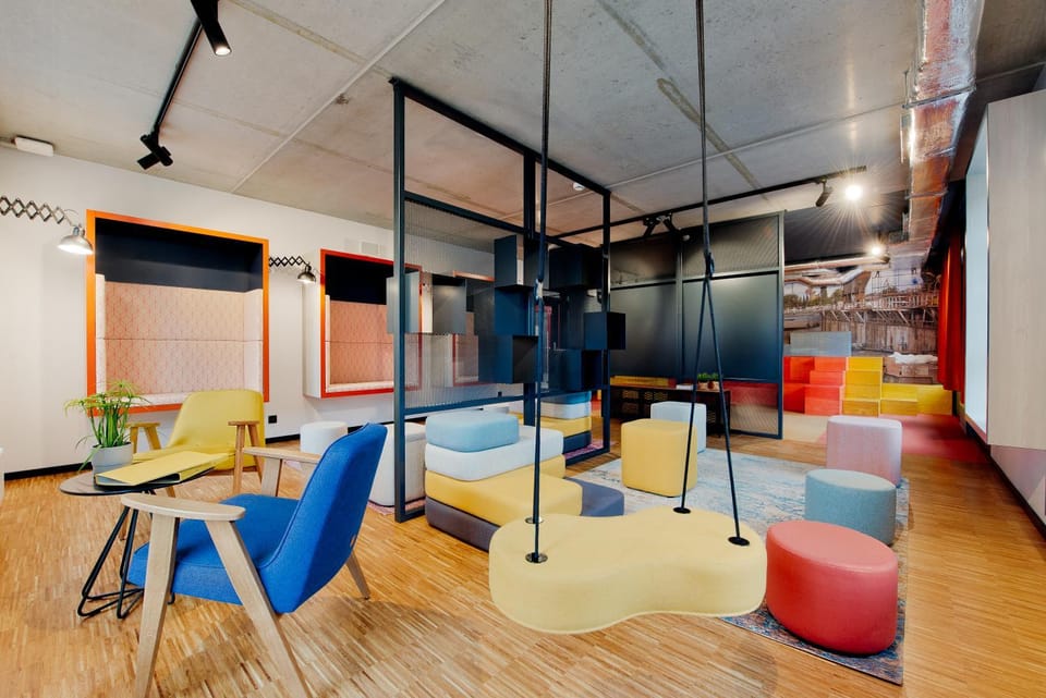 Seating area