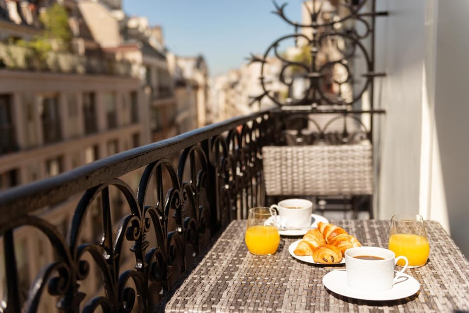 Balcony/Terrace, Breakfast