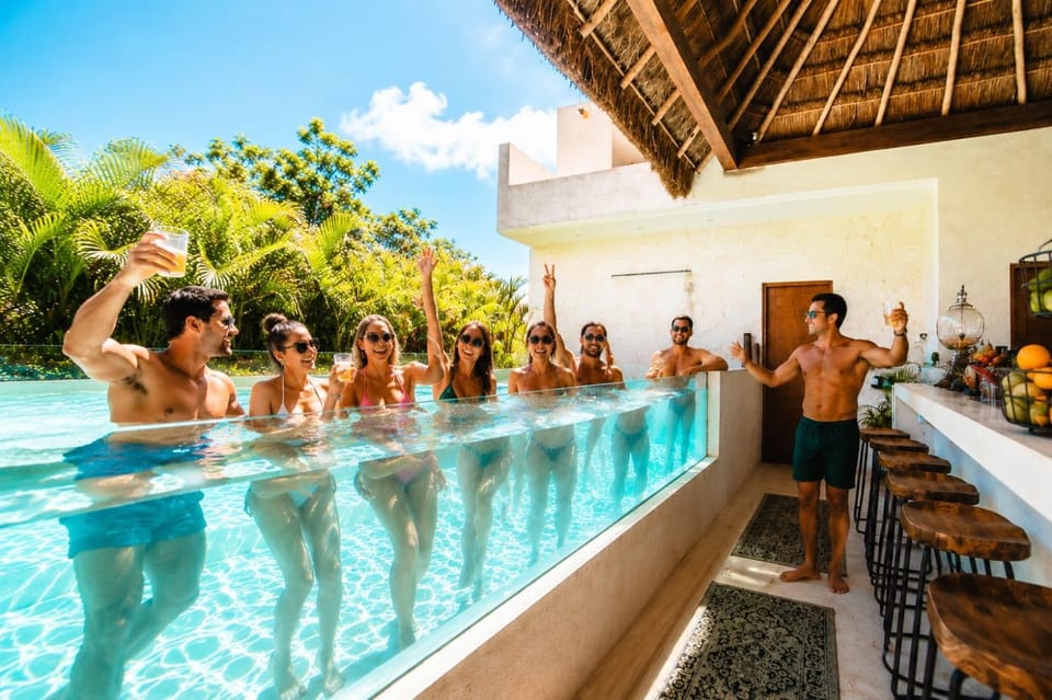 Lounge or bar, Pool view, Pool view, Swimming pool, Swimming pool, Swimming pool, group of guests, group of guests, group of guests, Family, Family