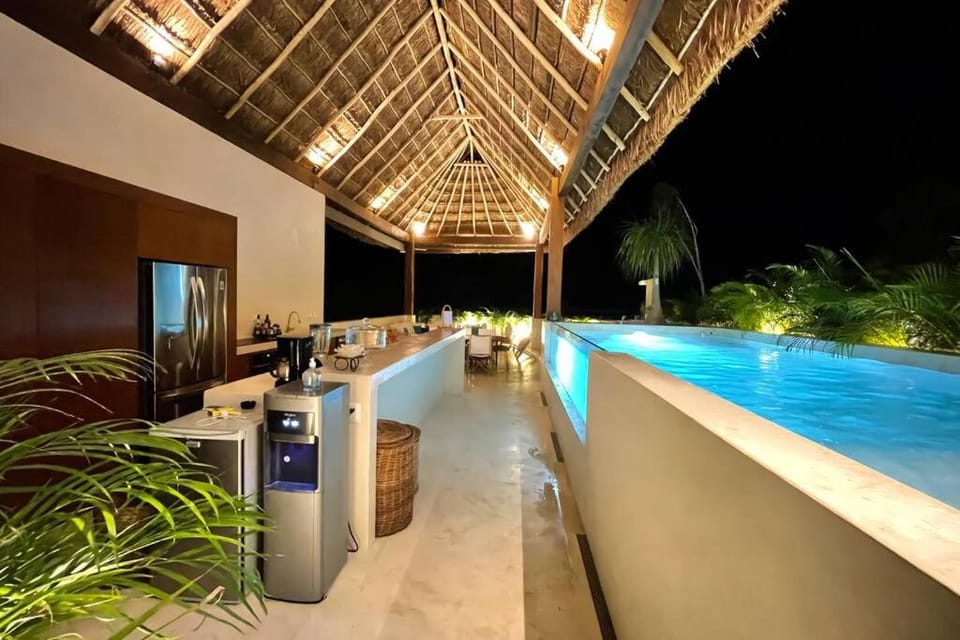 Patio, Staff, Staff, Spring, Night, Kitchen or kitchenette, Living room, Lounge or bar, Pool view, Swimming pool, group of guests, group of guests, Family, Family, Parking, concierge, internet, minibar, shuttle, shuttle, kitchen, kitchen