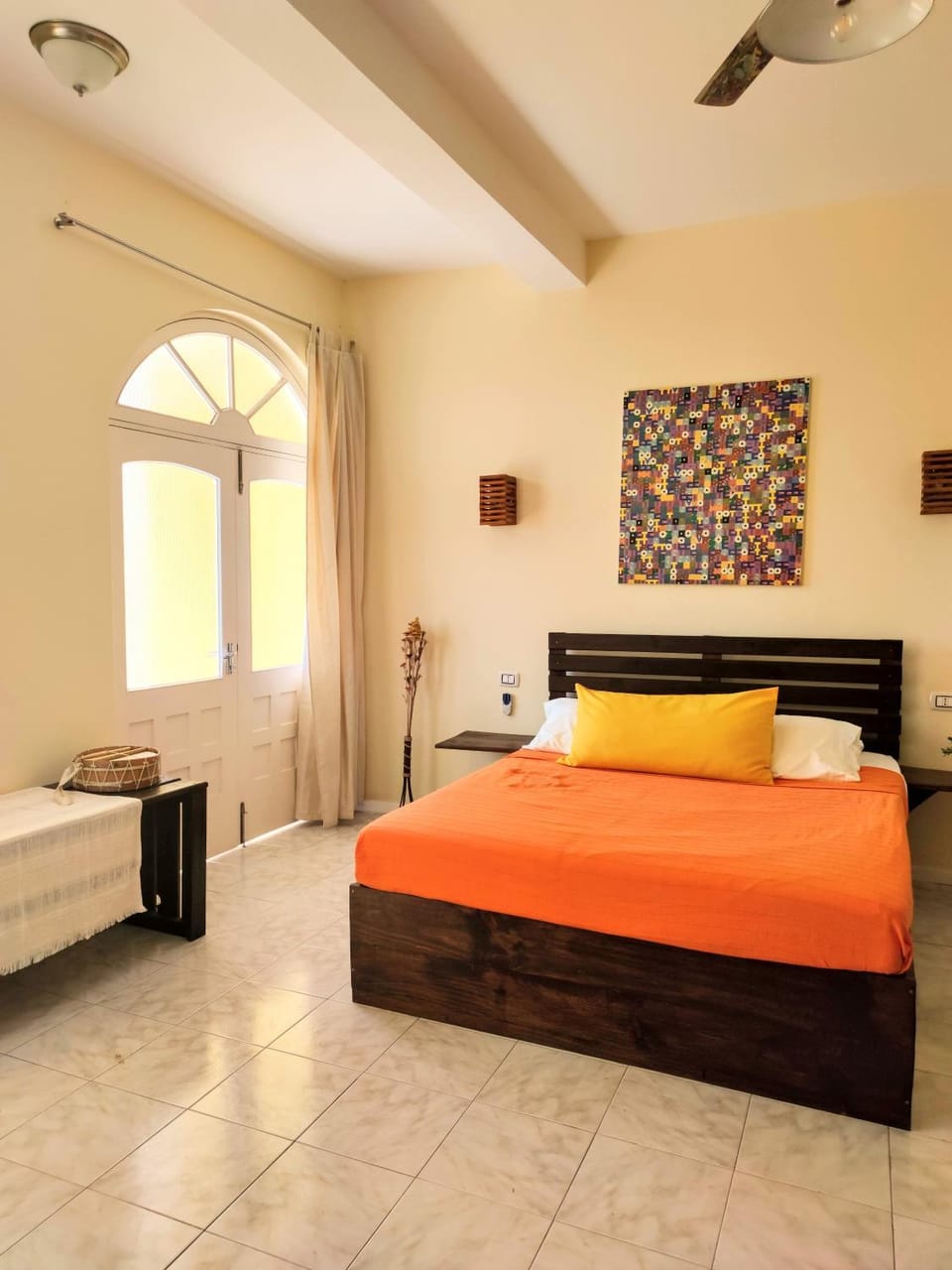 Bed, Photo of the whole room, Bedroom
