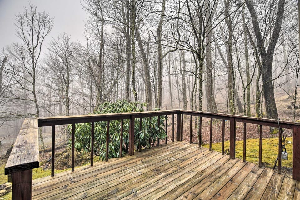Hike, Ski & More! Modern Sugar Mtn Condo w/ Deck House in Sugar Mountain