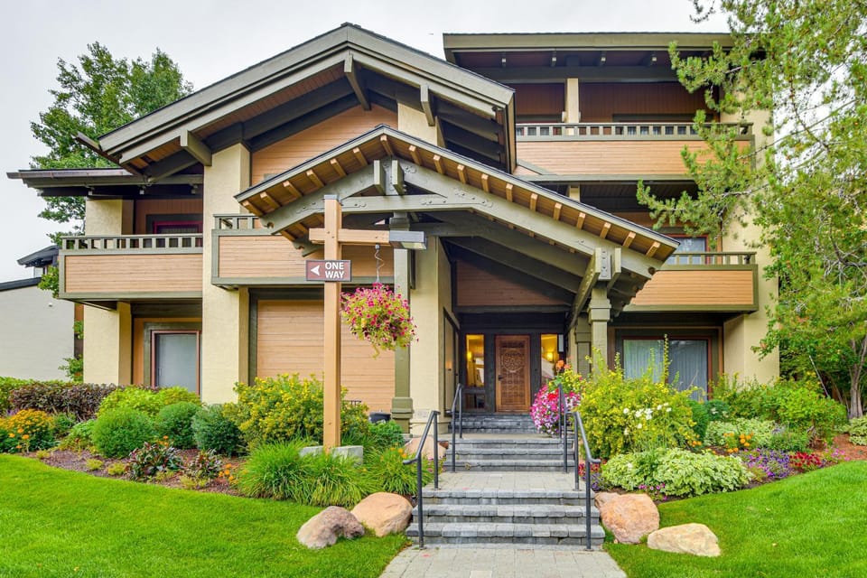 1 Mi to Slopes: Sun Valley Ski Getaway! House in Sun Valley